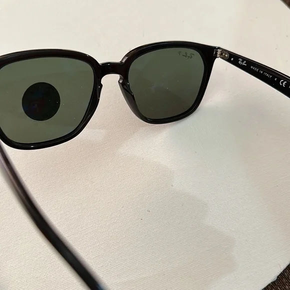 Ray Ban Polarized Unisex Sunglass RB436255-18-145 Black Square Authentic NEW